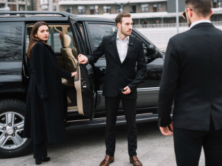 Luxury Ride Service: Experience Elegance and Comfort